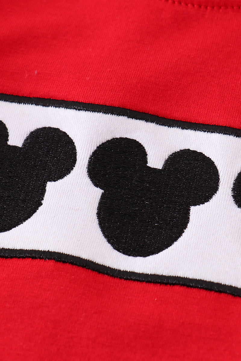 Red character embroidery boy set