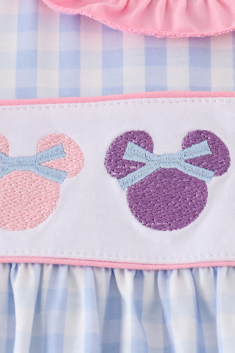 Blue character embroidery gingham ruffle shorts set
