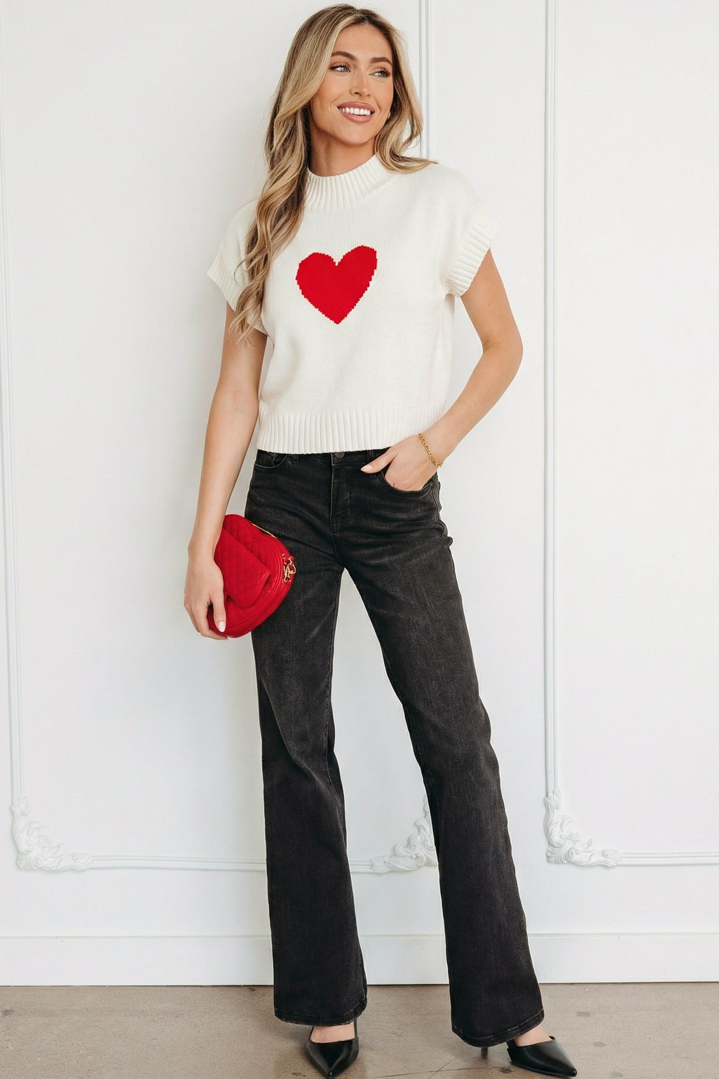 White Valentine Heart Graphic Cropped Short Sleeve Sweater