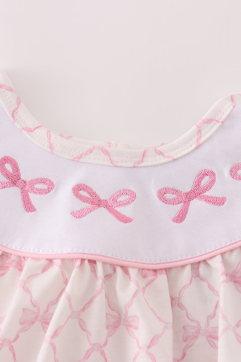 Pink bow embroidery girl bubble