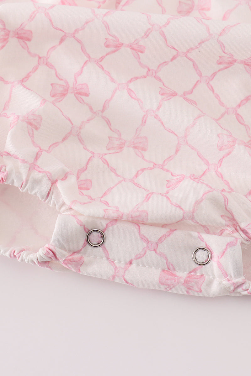 Pink bow embroidery girl bubble